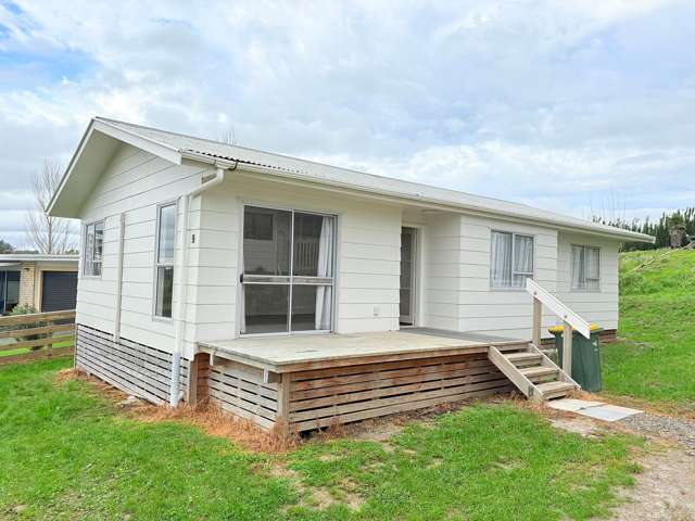 9 Coronation Street Te Hana_1