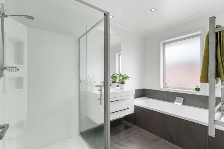 23a Munro Street Redwood_16