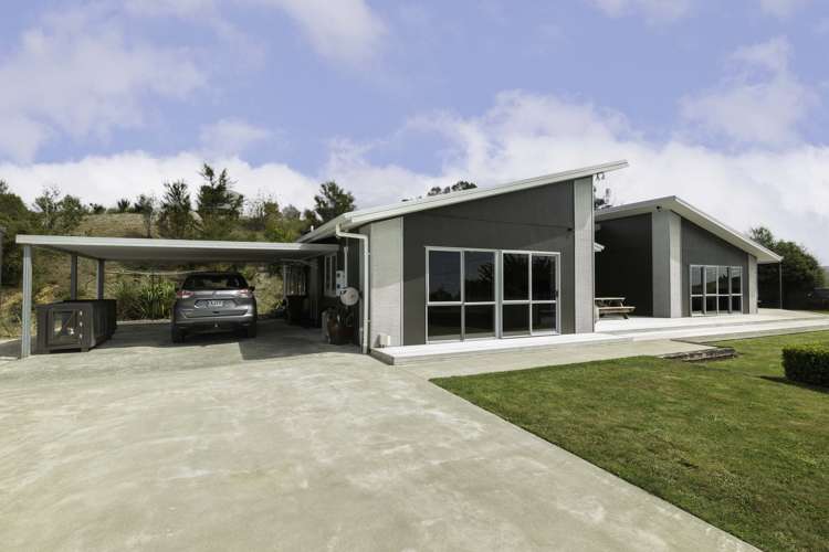 61 Kereru Road Glen Massey_35