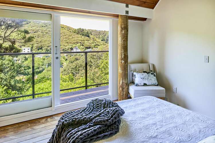 46 Gordon Road Plimmerton_13