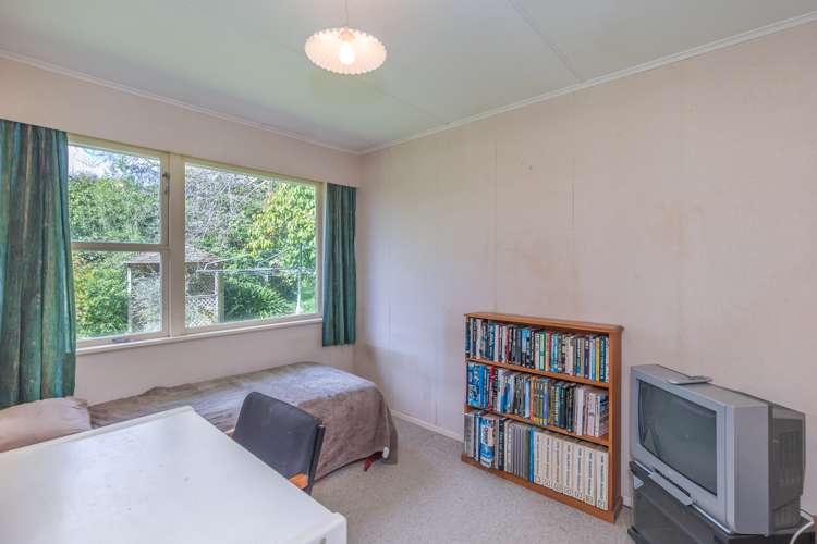 38 Queenwood Road Levin_11