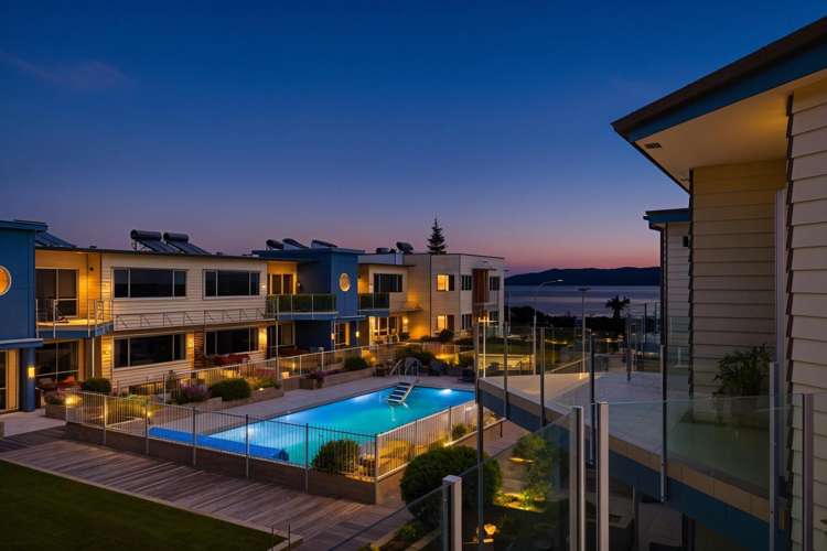 21/4 Seaview Road Paraparaumu Beach_2