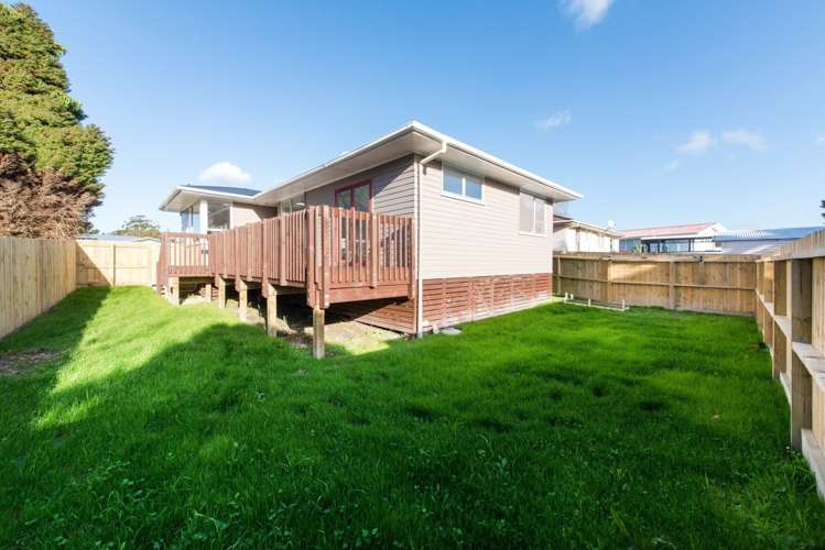 36 Riverpark Crescent Henderson_18