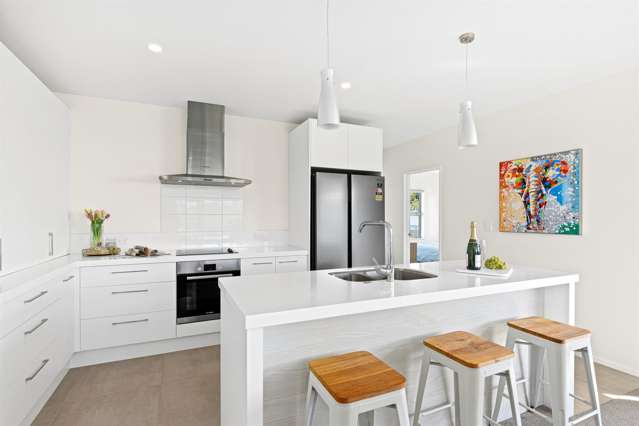 35 Fairwater Road Warkworth_1