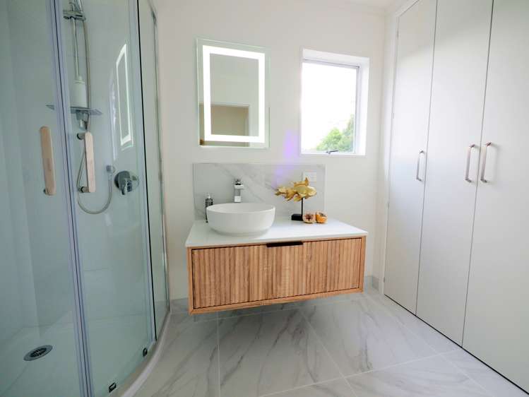 2/99 Balmain Road Birkenhead_10