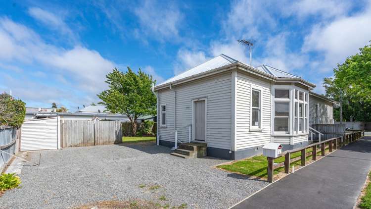 546 Hereford Street Linwood_9