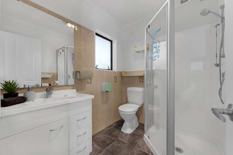 22 Keri Vista Rise Papakura_16