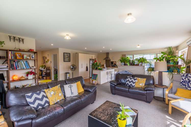 14 Hasendene Drive Lincoln_4