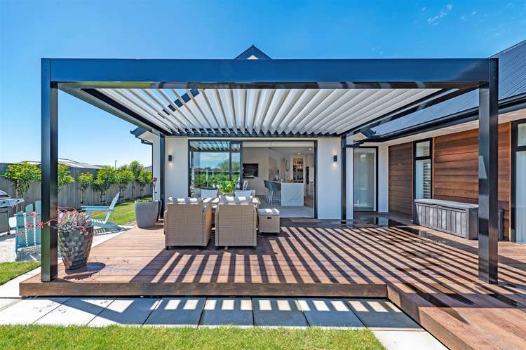 65 Southfield Drive Lincoln_23