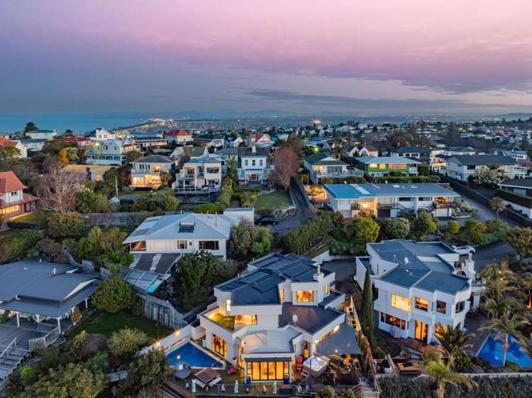 128B Thompson Road Bluff Hill_32