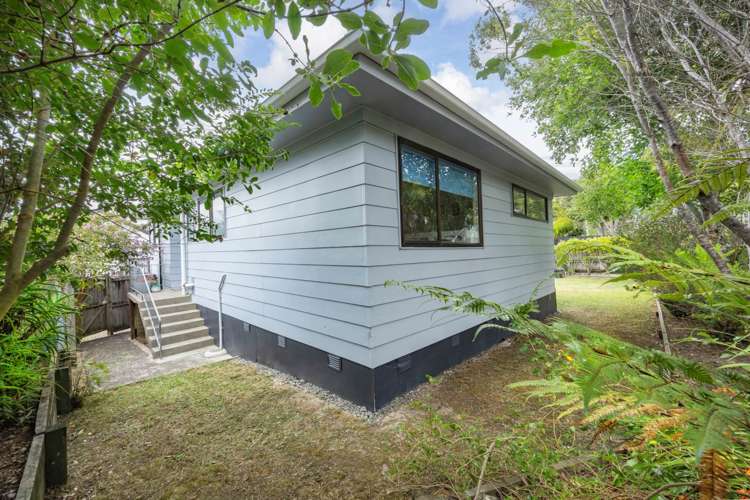 25 Coey Place Glen Eden_17