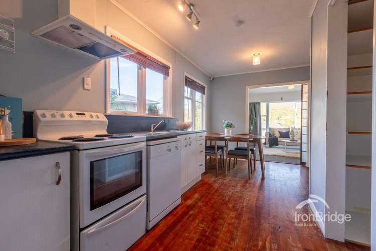 47 Petrie Street Wainuiomata_7