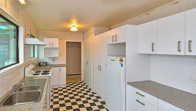 14 Clayton Road Manurewa_7