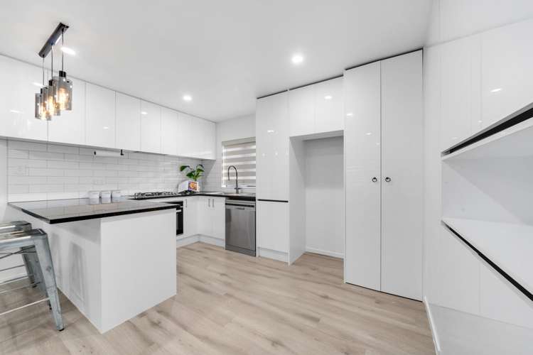 45 Black Beech Crescent Takanini_6