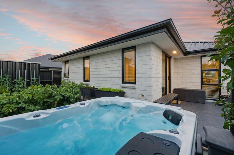 30 Shrimpton Avenue Woodend_16