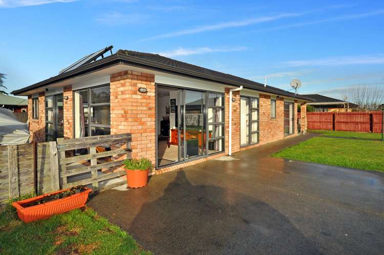 19 Aitkenhead Court Parakai_13