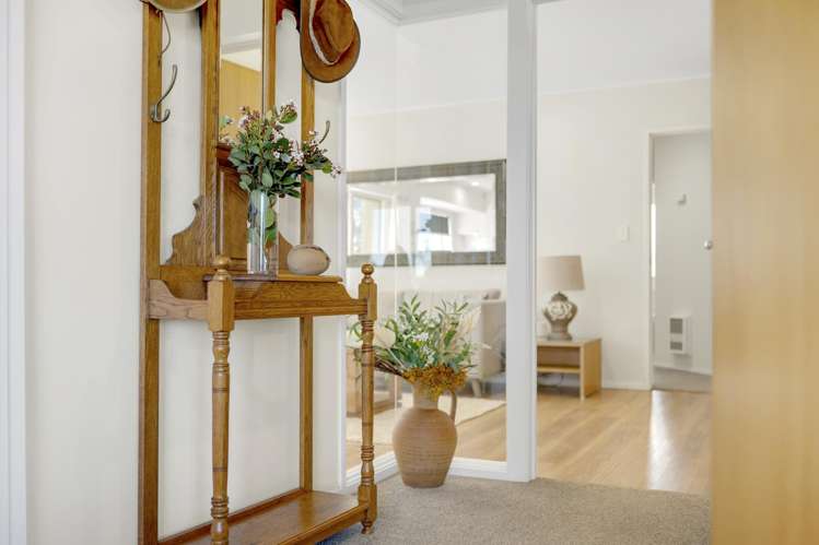12 Woodgers Way Somerville_12