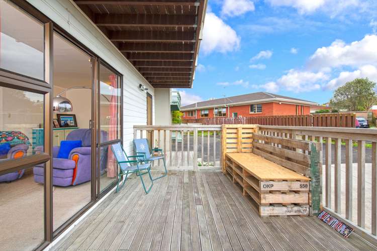 2/47 Luton Avenue Sunnyhills_22