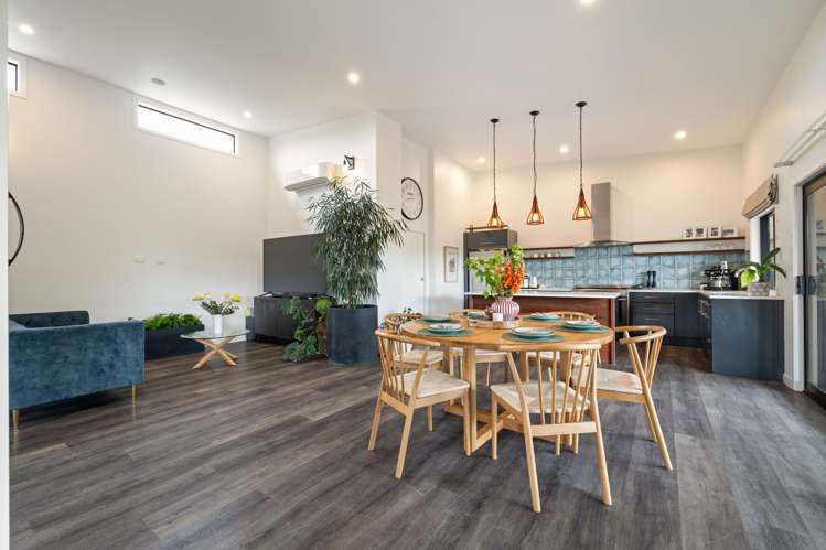 107 Cashmere Drive Fitzherbert_12