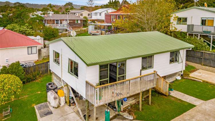 1 Maywood Crescent Glen Eden_22