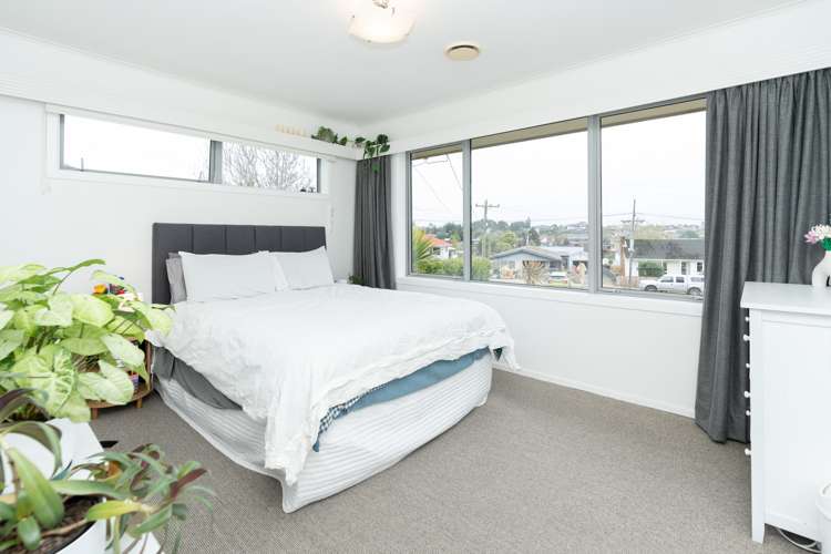 6 Thomson Avenue Dinsdale_19