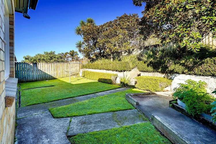 22 Hillsborough Terrace 10463_17