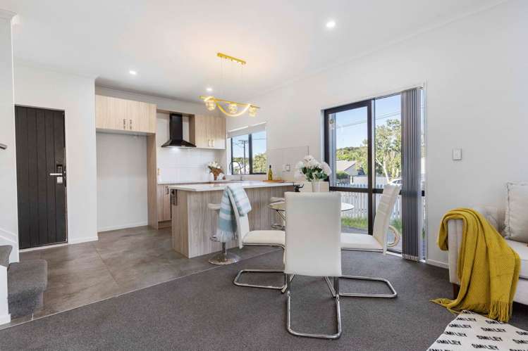 1/75 Aranui Road Mount Wellington_1