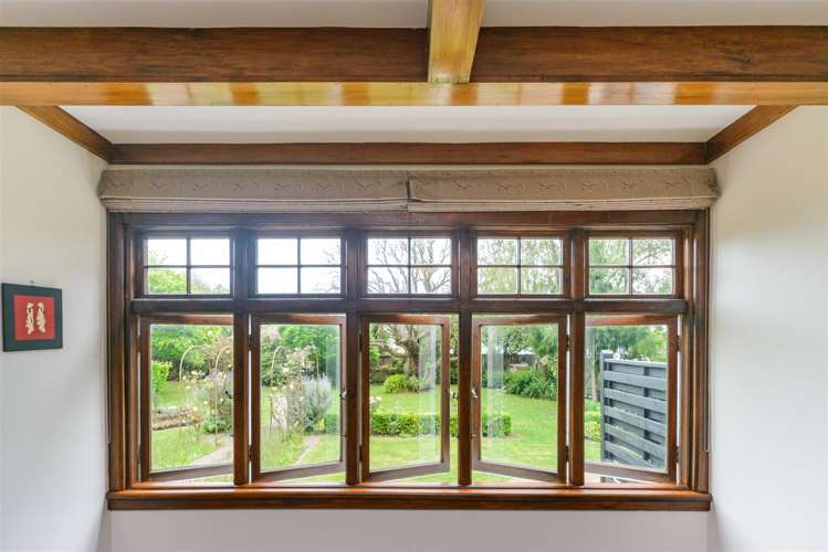 27 High Street Bulls_15