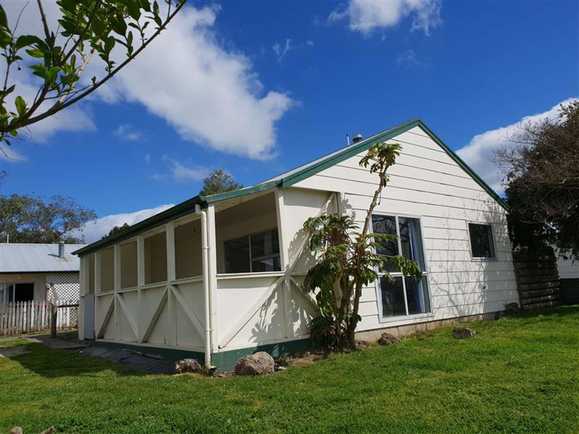 315A Flaxmere Avenue 10480_0