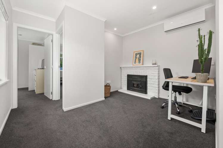20 Kowhai Grove Raumati Beach_21