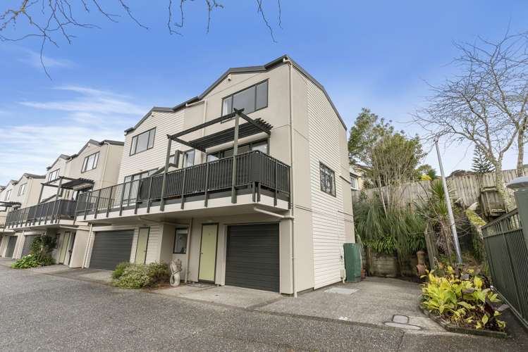 2/8 Flynn Street Birkdale_16