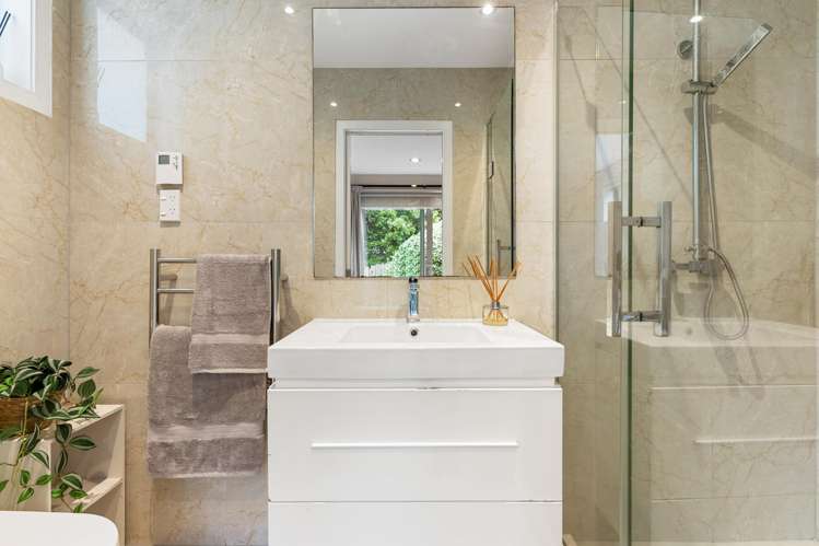 17a Limmer Place Browns Bay_17