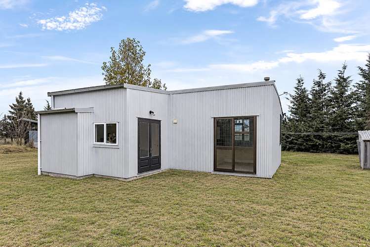 443 Ashley Road Cust_24