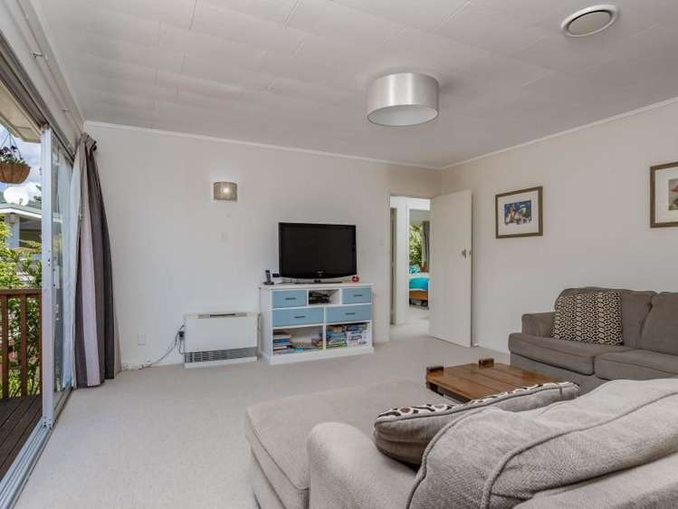 6 Deller Grove Silverstream_8
