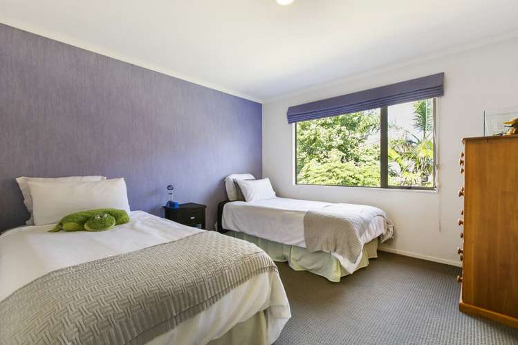 17 Maybole Drive Flat Bush_14