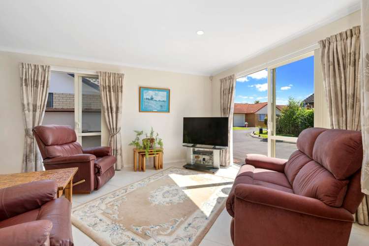 5/262 Centreway Road Orewa_4