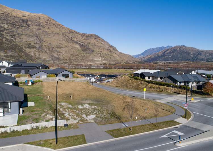 2 Jones Avenue Lower Shotover_5