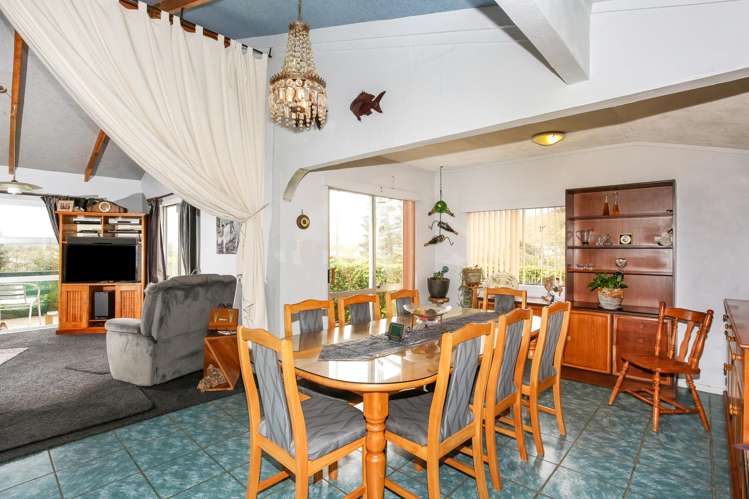 17 Westside Road Port Waikato_6