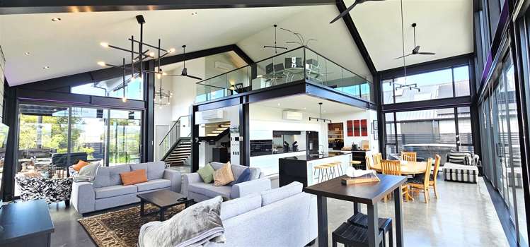 112 Ti Kouka Crescent_0