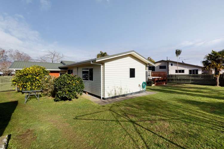 67 Campbell Street Leamington_21