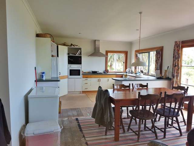 4 Parua Street Tokomaru Bay_1