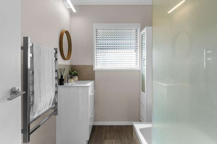 133 Town Point Road Maketu_15