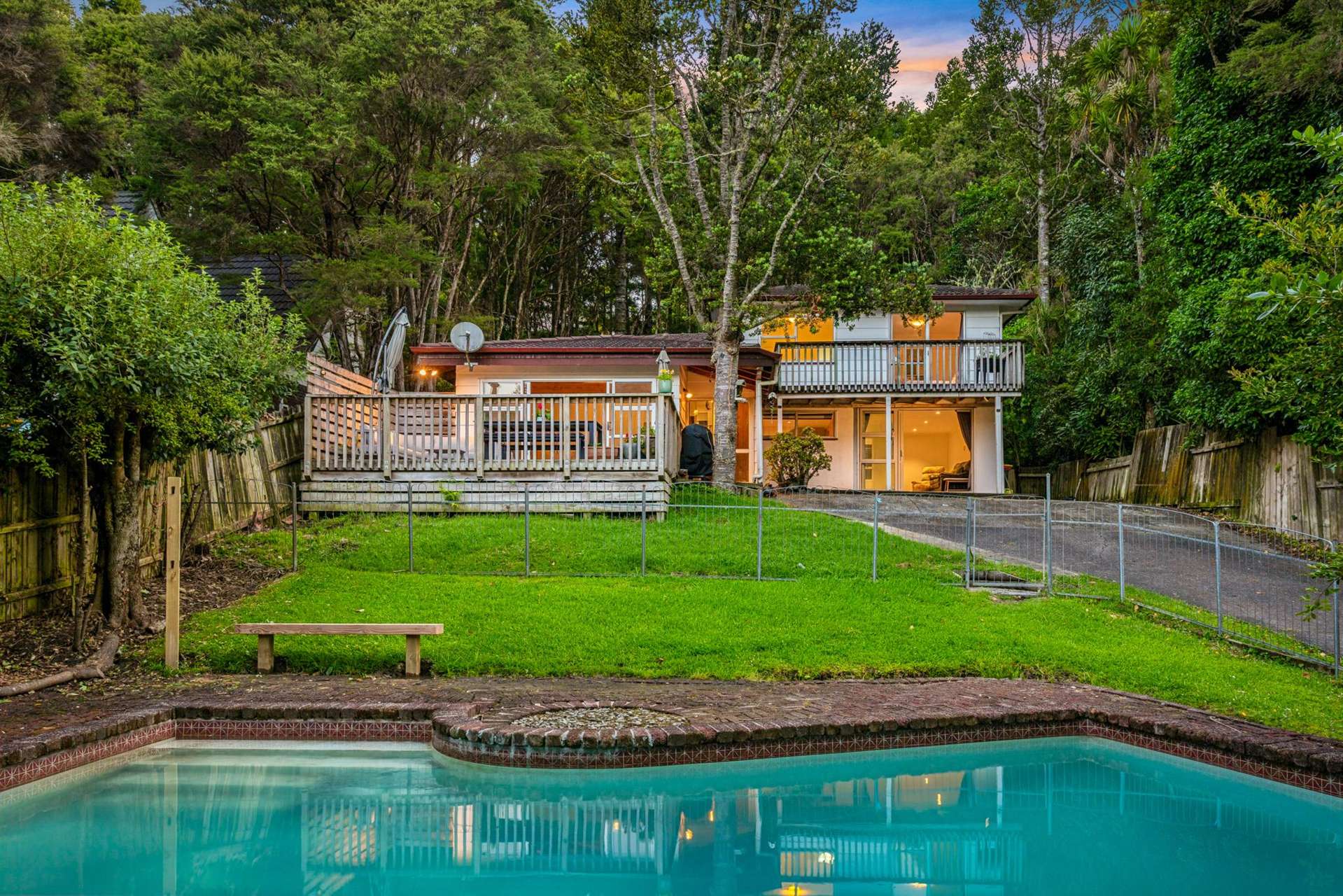 16 Fawcett Road Laingholm_0