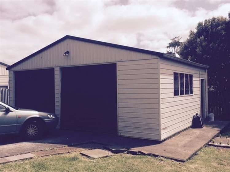 2/33 Penion Drive Flat Bush_6