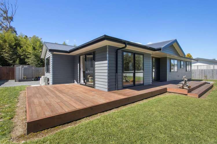 5D Mangatoetoe Street Waihi_1