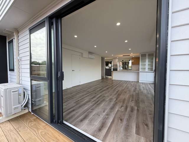 2/672 Mount Albert Road Royal Oak_4