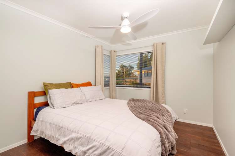 13 East Bank Road Thornton_8