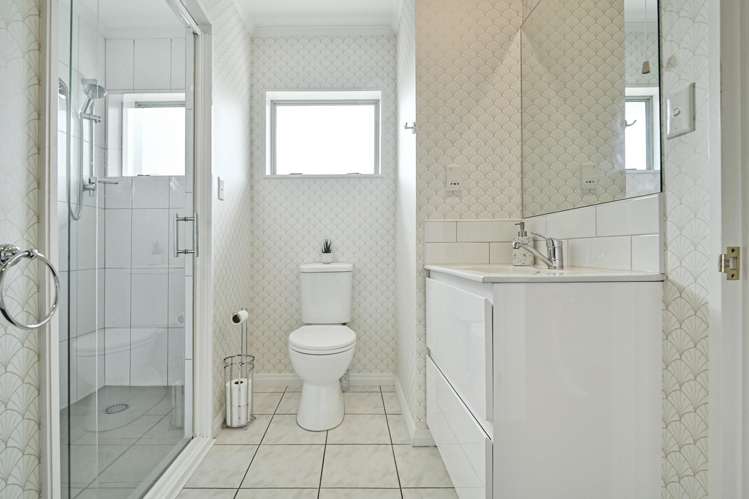 1/217 Mcleod Street Camberley_8