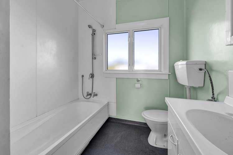 35 Norfolk Street Patea_16