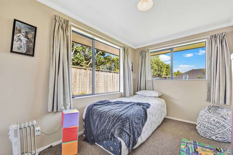 376 Suffolk Road Stoke_10